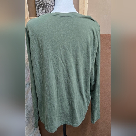 Nwot Time&Tru size XXL green long sleeve t-shirt. Nice basic for your closet. - Picture 2 of 5